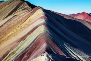 rainbow mountain peru